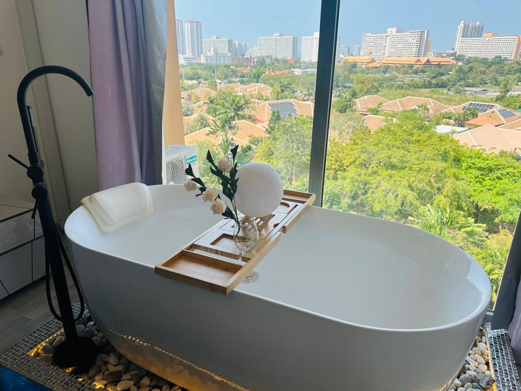 Laguna Beach Resort 2-Have Tub Loft Room Praia de Jomtien Exterior foto
